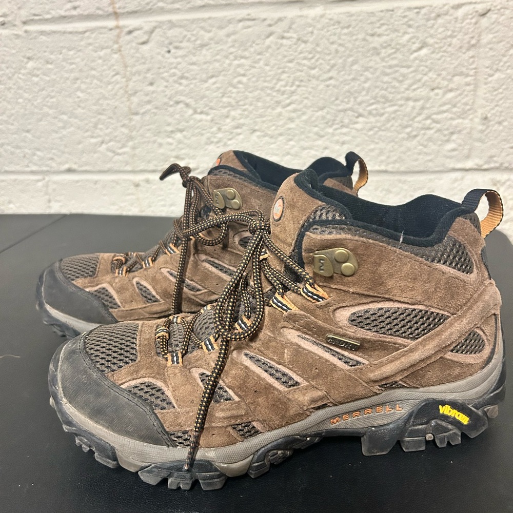 Merrell Men's Brown Hiking Shoes